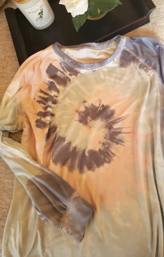 Tie die sweatshirt